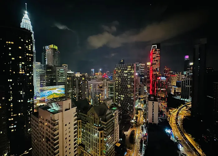 Vortex Suites Klcc 2Bedroom & 3Bedroom Apartment