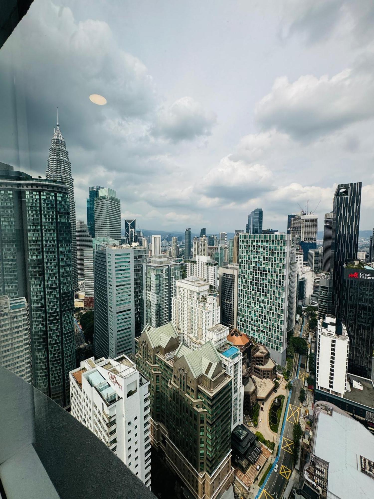 Apartment Vortex Klcc 2bedroom & 3bedroom *